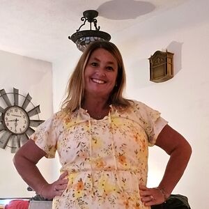 Meet your Posher, Jennifer